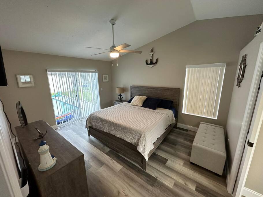 Manatee Oasis Weeki Wachee Family Fun Pool Home Spring Hill Exterior photo